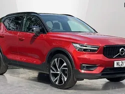 Solid red Used 2021 Volvo XC40 R-Design Pro SUV | £24,950 (Fair price)