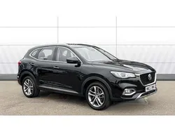 Black Used 2022 MG HS Excite SUV | £15,741 (Fair price)