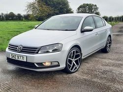 Silver Used 2014 VW Passat S Sedan | £7,950 (Expensive)