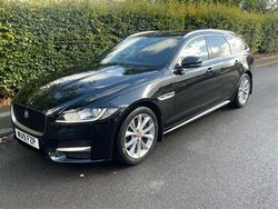 Ultimate black Used 2019 Jaguar XF R-Sport Sedan | £19,995