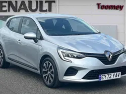 Silver Used 2021 Renault Clio V Iconic Hatchback | £13,995 (Fair price)