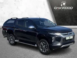 Black Used 2020 Mitsubishi L200 Pickup | £18,995 (Fair price)