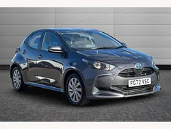 Grey Used 2022 Toyota Yaris Hybrid Hatchback | £17,399 (Fair price)