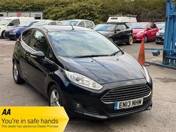 Black Used 2013 Ford Fiesta Zetec Hatchback | £1,989 (Good price)
