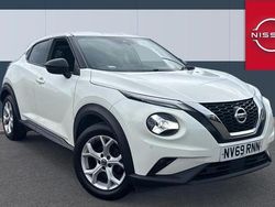 White Used 2020 Nissan Juke N-Connecta SUV | £9,833 (Fair price)