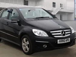 Black Used 2010 Mercedes B160 SE MPV | £3,000 (Fair price)