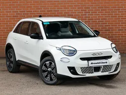 Pastel white New 2025 Fiat 600 Hatchback | £21,498 (Fair price)