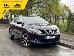 Black Used 2015 Nissan Qashqai Tekna SUV | £6,695 (Fair price)