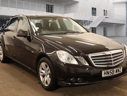 Black Used 2009 Mercedes E220 SE Sedan | £4,295 (Fair price)