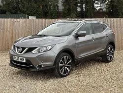 Grey Used 2016 Nissan Qashqai S SUV | £8,400 (Good price)