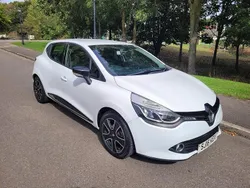 White Used 2016 Renault Clio IV Dynamique Hatchback | £5,995 (Fair price)