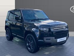 Used 2024 Land Rover Defender HSE Dynamic | £62,990 (Fair price)