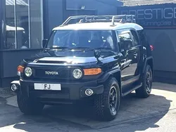 Black with white roof Used 2012 Toyota FJ Cruiser SUV | £25,950 (Expensive)