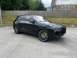 Black Used 2015 Porsche Cayenne S E-Hybrid SUV | £18,499 (Good price)
