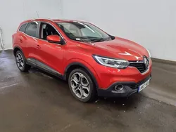 Red Used 2017 Renault Kadjar Dynamique SUV | £7,199 (Fair price)