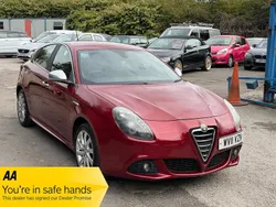 Red Used 2011 Alfa Romeo Giulietta Veloce Hatchback | £2,289 (Good price)