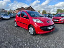 Red Used 2008 Peugeot 107 Hatchback | £1,195 (Good price)
