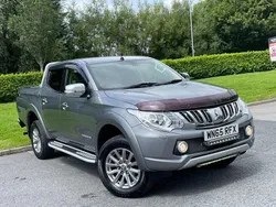Grey Used 2015 Mitsubishi L200 Pickup | £9,750 (Super price)