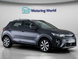 Used 2022 Kia Stonic 2 SUV | £13,100 (Fair price)