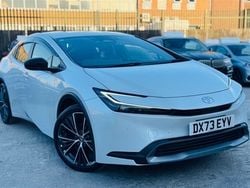 White Used 2023 Toyota Prius Hatchback | £27,995