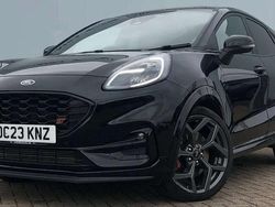 Black Used 2023 Ford Puma ST Hatchback | £19,995 (Fair price)