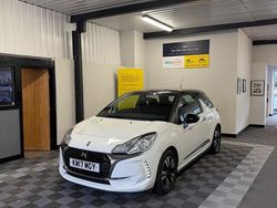 White Used 2017 DS Automobiles DS3 Chic Hatchback | £4,473 (Fair price)