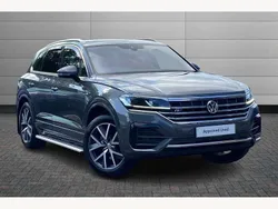 Silicon grey Used 2019 VW Touareg R-line SUV | £25,895 (Fair price)