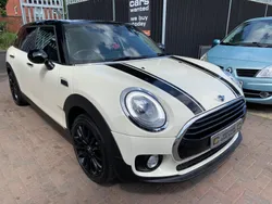 White Used 2018 Mini Cooper Clubman Estate | £7,495 (Fair price)