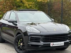 Used 2018 Porsche Cayenne S E-Hybrid SUV | £31,495 (Fair price)