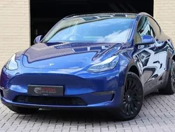 Blue Used 2024 Tesla Model Y Long Range SUV | £33,995