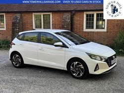 White Used 2021 Hyundai i20 SE Hatchback | £10,000 (Fair price)