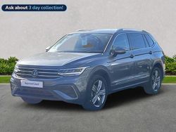 Grey Used 2024 VW Tiguan Allspace Life SUV | £27,460 (Fair price)