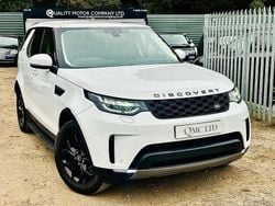 White Used 2018 Land Rover Discovery 5 SE SUV | £17,950 (Good price)
