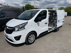White Used 2018 Vauxhall Vivaro Sportive Van | £11,874 (Fair price)