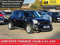 Black Used 2016 Mini Cooper Countryman SUV | £8,000 (Fair price)