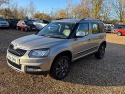 Beige Used 2014 Skoda Yeti SUV | £11,250 (Fair price)