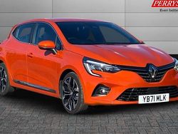 Used 2021 Renault Clio V Version S Hatchback | £13,450 (Fair price)