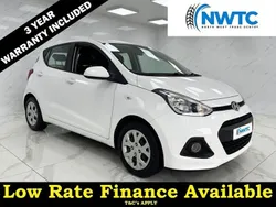 White Used 2014 Hyundai i10 SE Hatchback | £5,495 (Fair price)