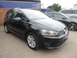 Black Used 2017 VW Golf Sportsvan SE MPV | £9,995 (Fair price)
