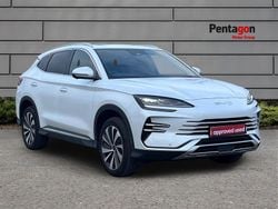 White Used 2025 BYD Seal U Boost SUV | £27,499 (Good price)