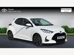 White Used 2023 Toyota Yaris Hybrid Design Hatchback | £17,227 (Good price)