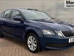 Blue Used 2018 Skoda Octavia Hatchback | £8,990 (Good price)