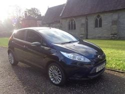 Black Used 2011 Ford Fiesta Titanium Hatchback | £2,450 (Good price)