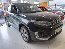 Black Used 2024 Suzuki Vitara SZ-T SUV | £18,990 (Fair price)