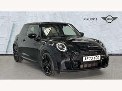 Midnight black ii Used 2023 Mini Cooper S Comfort Hatchback | £23,490 (A bit pricey)