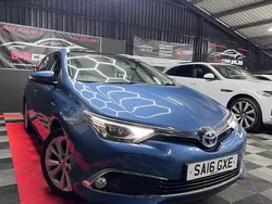 Used 2016 Toyota Auris Touring Sports Estate | £8,995 (Fair price)