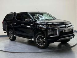 Black Used 2020 Mitsubishi L200 Pickup | £21,594 (Expensive)