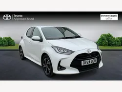 White Used 2024 Toyota Yaris Hybrid Design Hatchback | £18,114 (Fair price)
