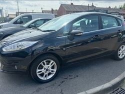 Black Used 2015 Ford Fiesta Zetec Hatchback | £5,000 (Fair price)