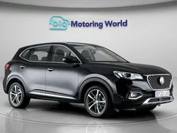 Black Used 2022 MG HS Excite SUV | £14,900 (Fair price)
